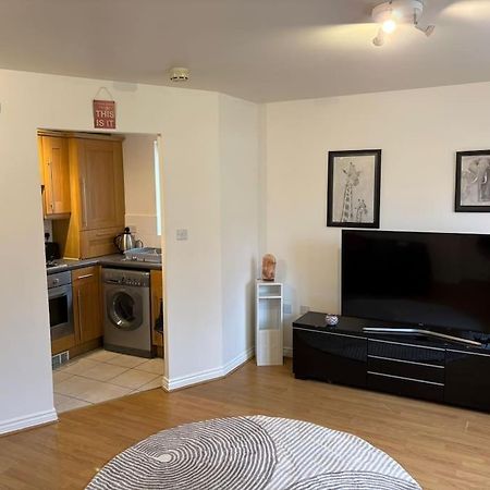 Appartamento Newly Refurbished Flat In Kings Heath Birmingham Esterno foto